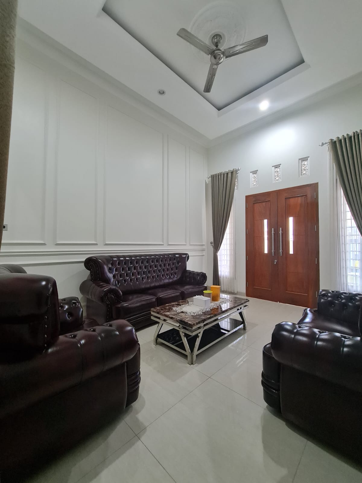 Jual Rumah Bagus properti DIJUAL CEPAT !!
Rumah Second Bagus Full Furnished, Siap Huni, Bebas Banjir. Cocok untuk Rumah Tinggal.
