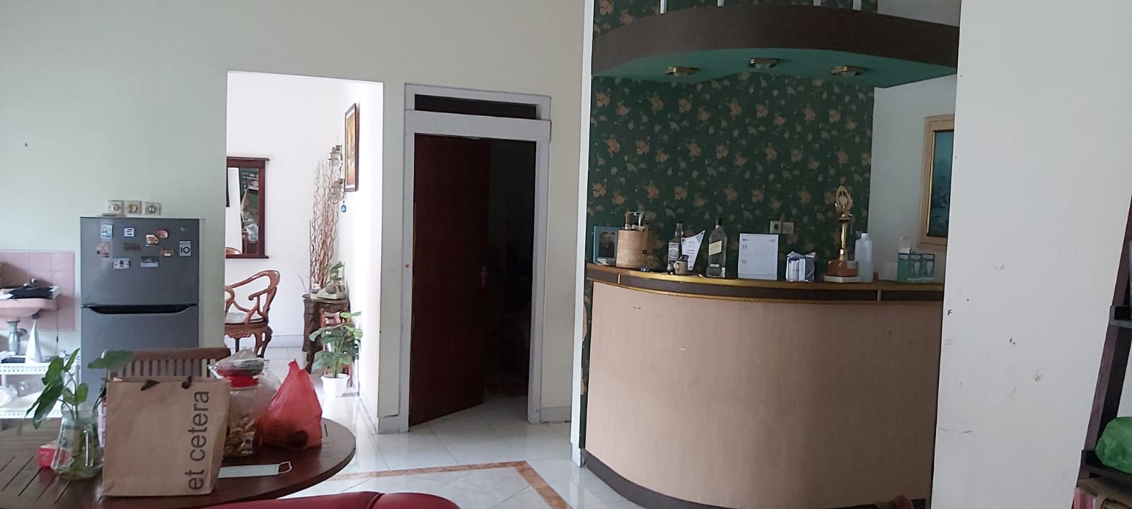 Jual Rumah Bagus Properti DIJUAL CEPAT
Rumah Second Bagus, Halaman Luas, Dekat Pusat Kota, Lingkungan Tenang, Bebas Banjir.
Cocok untuk Rumah Tinggal, Rumah Kost, Guest House